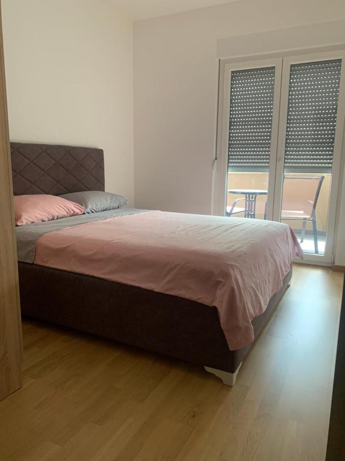 Apartment 45M2 Подгорица Екстериор снимка